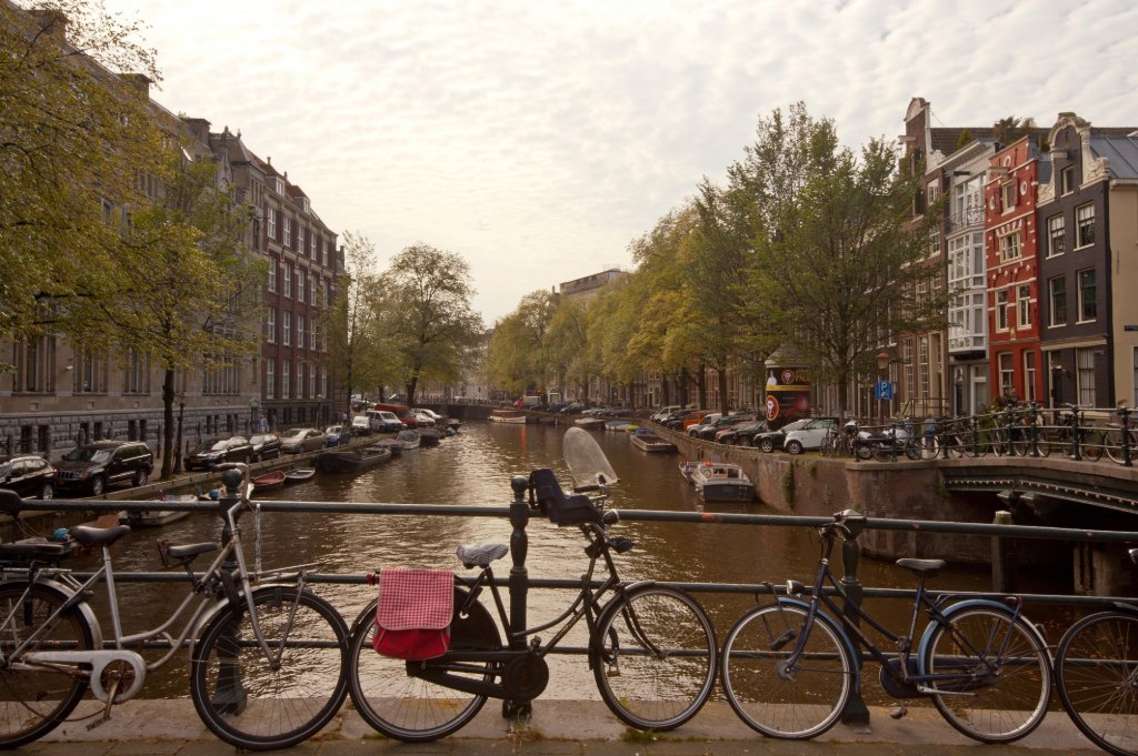 Amsterdam's Quiet Canals & Hidden Jordaan Walk — Amsterdam